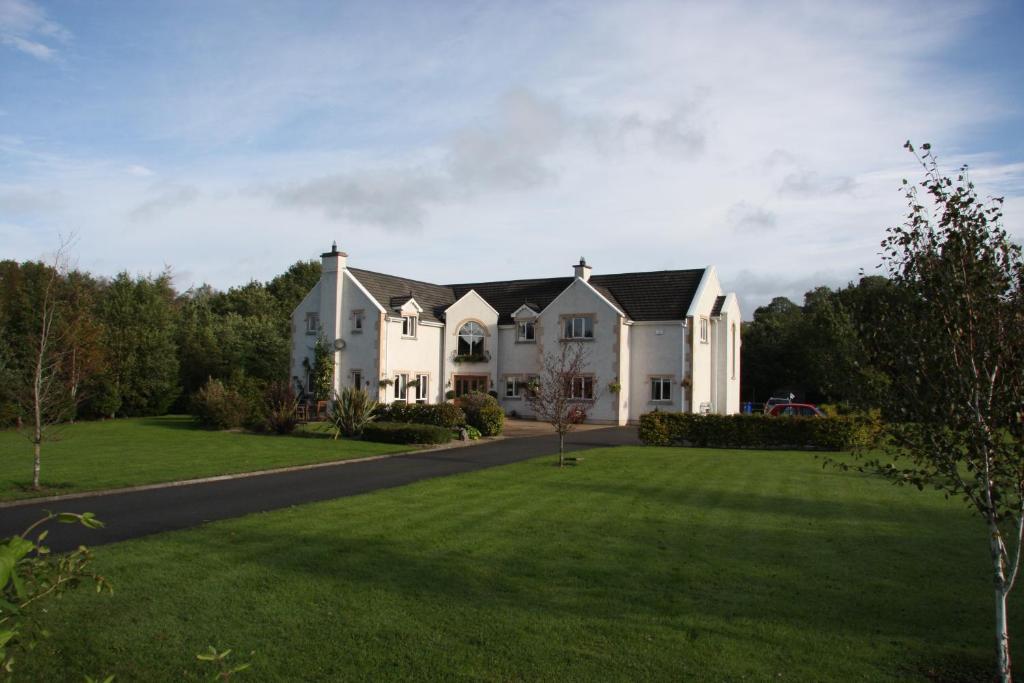 Hotel Dungimmon House Ballyconnell  Esterno foto